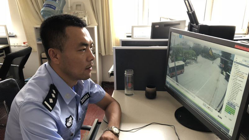 張浩：艦上克風浪 從警有擔當