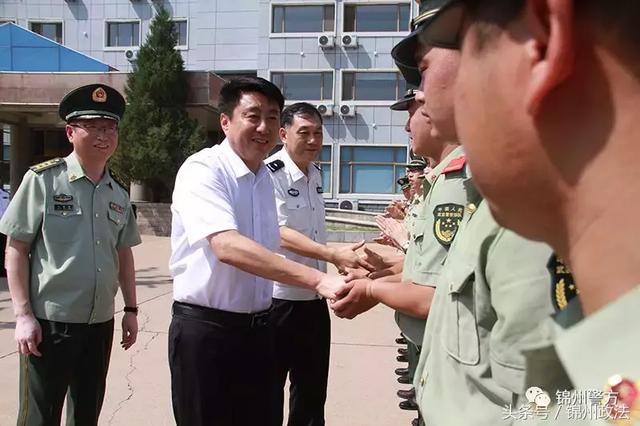 錦州：守護一方戰(zhàn)高溫 副市長一線送清涼