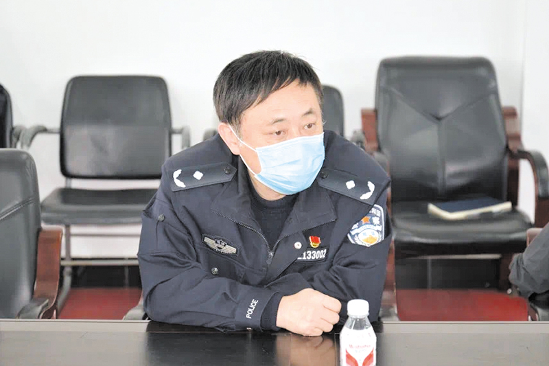 康恩東