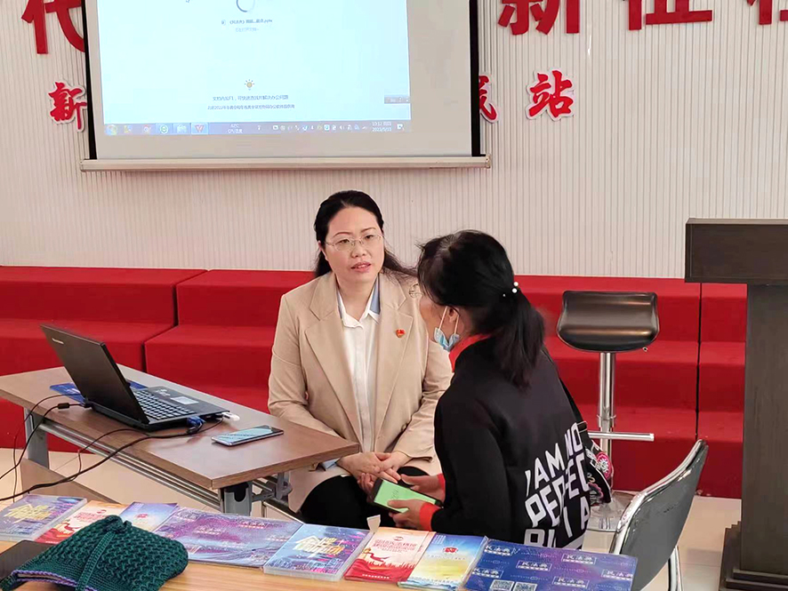 李宏源律師解答居民法律問(wèn)題。