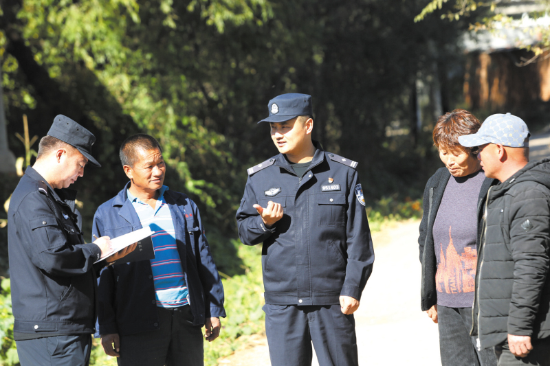 轄區(qū)每一起矛盾糾紛，民警都會及時、耐心化解。