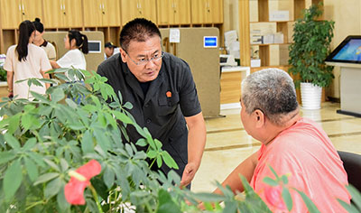 3沈陽市鐵西區(qū)人民法院立案庭庭長 孫宗杰