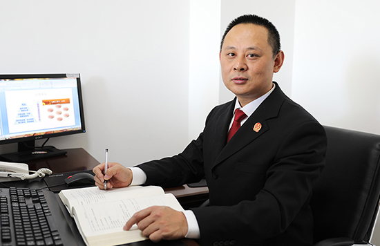 李旭彪