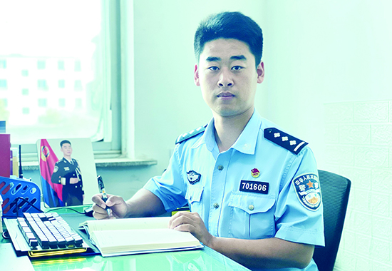 李會(huì)東