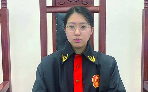 潘露