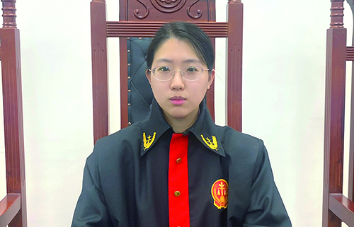 潘露