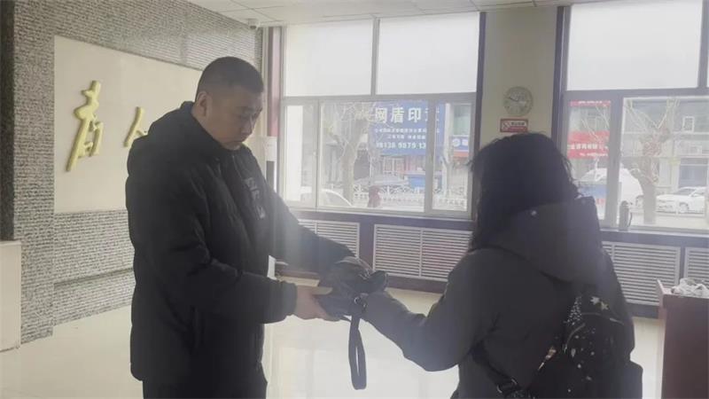 連山分局還包