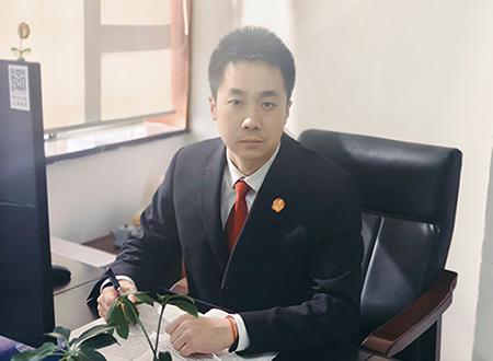 鑒銘宇