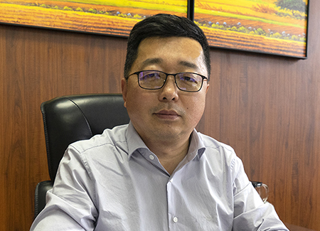 鞍山市人才和人力資源服務(wù)協(xié)會 會長、黨支部書記 叢新一