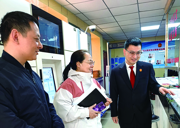 遼河中院立案庭庭長(zhǎng)李繼紅帶隊(duì)到遼河人民法院開展調(diào)研推進(jìn)總對(duì)總多元解紛工作 劉婷婷